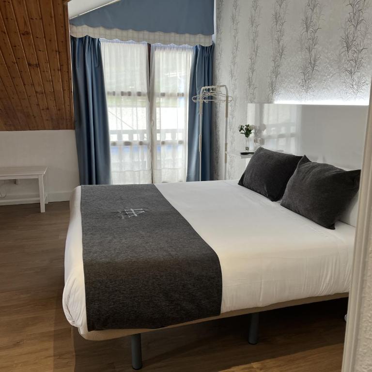 Hotel Avelina - Doble Superior - 9