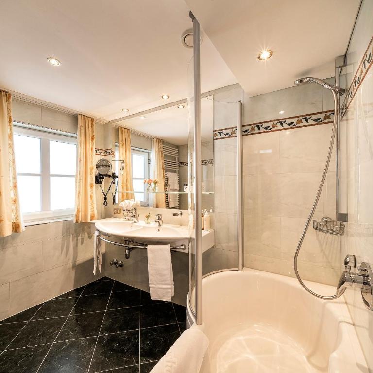 Hotel Tannbergerhof im Zentrum von Lech - Doppelzimmer - 7