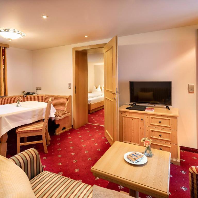 Hotel Tannbergerhof im Zentrum von Lech - Familiensuite - 4