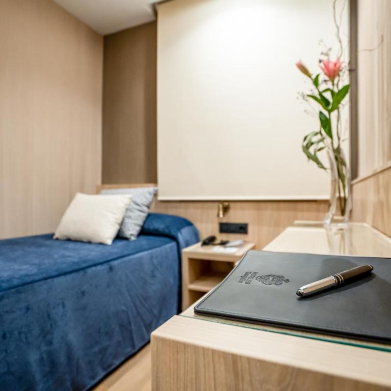 Hotel Rialto - Single Room with Bathroom - 4