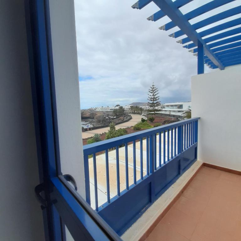 Las Moreras Playa Blanca - Three-Bedroom Townhouse - 12
