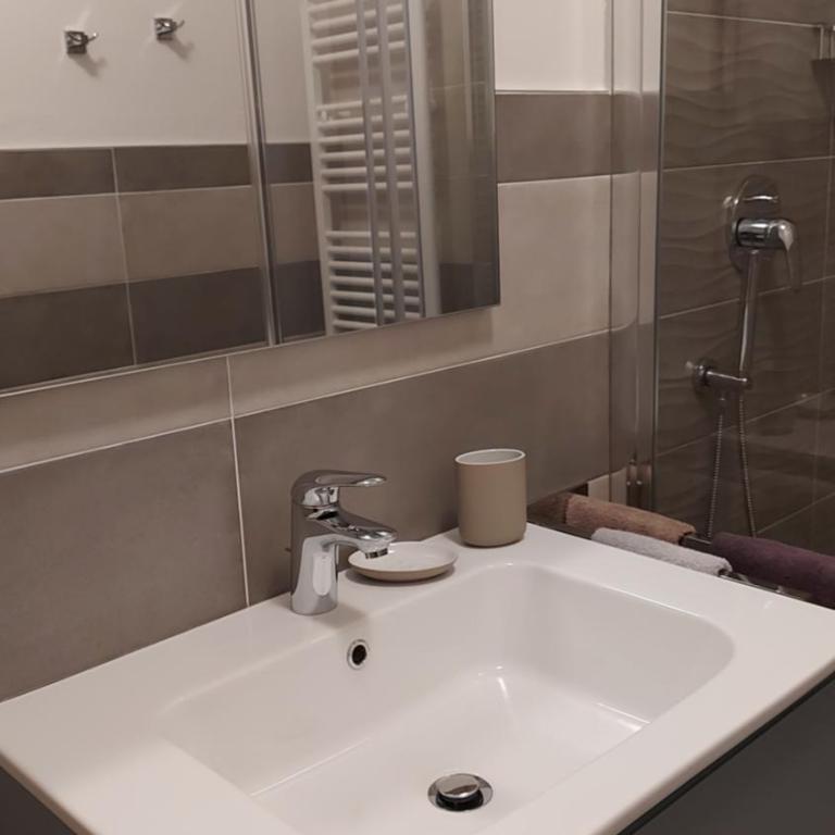Appartamenti Casa San Nicolò - Appartamento con Vista Lago - 18