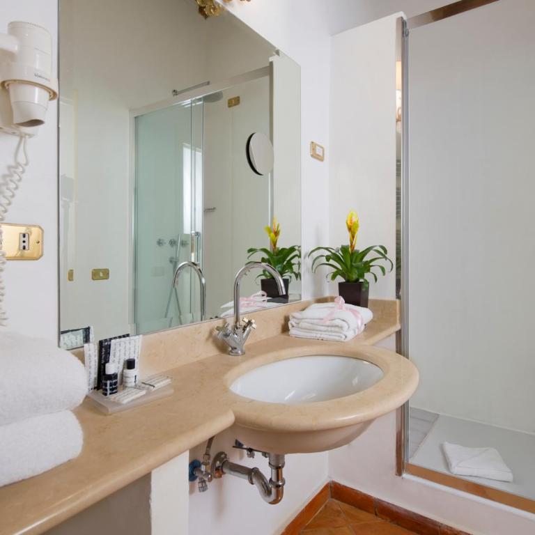 Residenza Frattina - Camera Tripla - 5