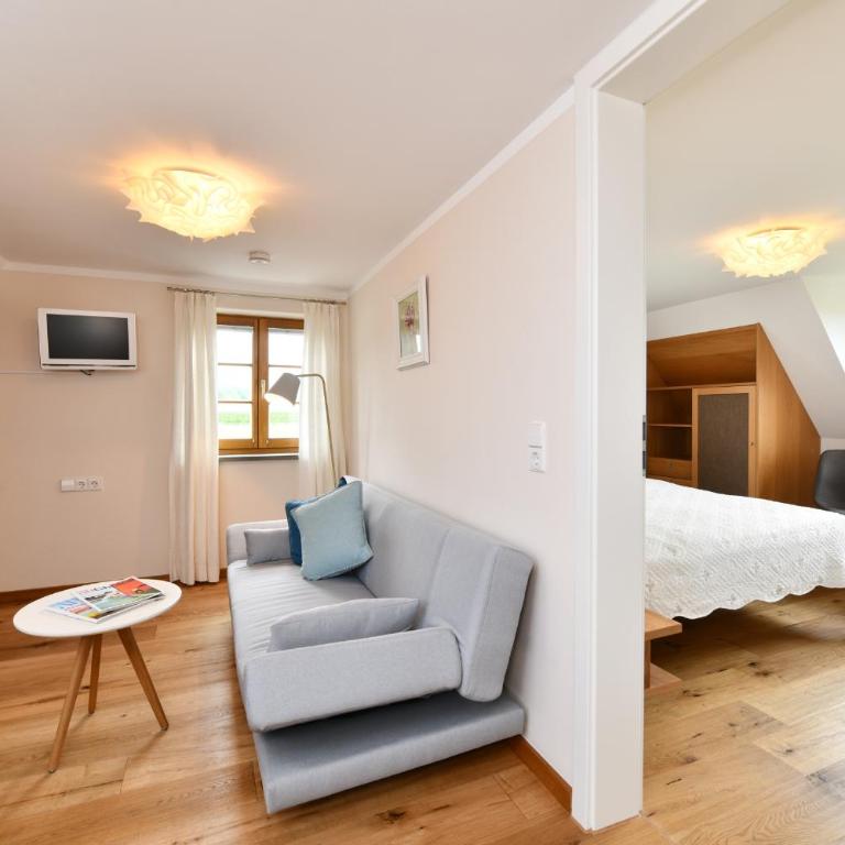 Hotel Montfort-Schlössle - Suite-Ferienwohnung Nr. 9 mit Seeblick - 3