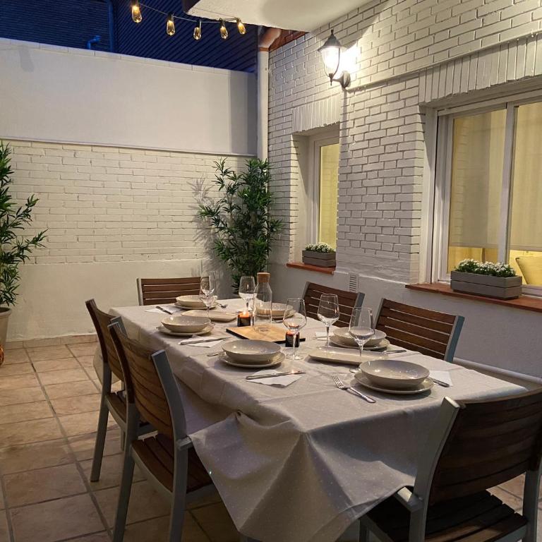 Apartamento de Temporada en Madrid - Three-Bedroom Apartment - 2