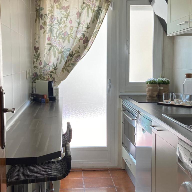 Apartamento de Temporada en Madrid - Three-Bedroom Apartment - 7