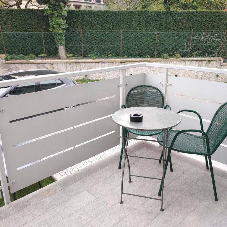 APFEL AR holiday-home - Camera Matrimoniale con Balcone - 7