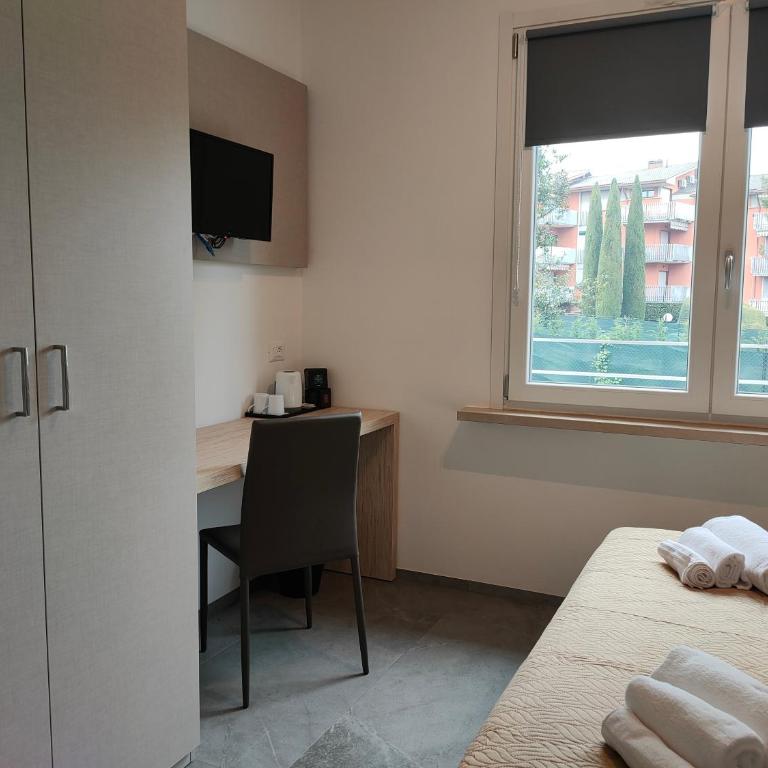 APFEL AR holiday-home - Camera Matrimoniale con Bagno Privato - 5