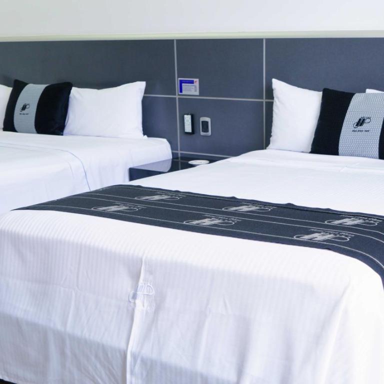 Hotel Ibiza Plaza - Standard King Room - 33
