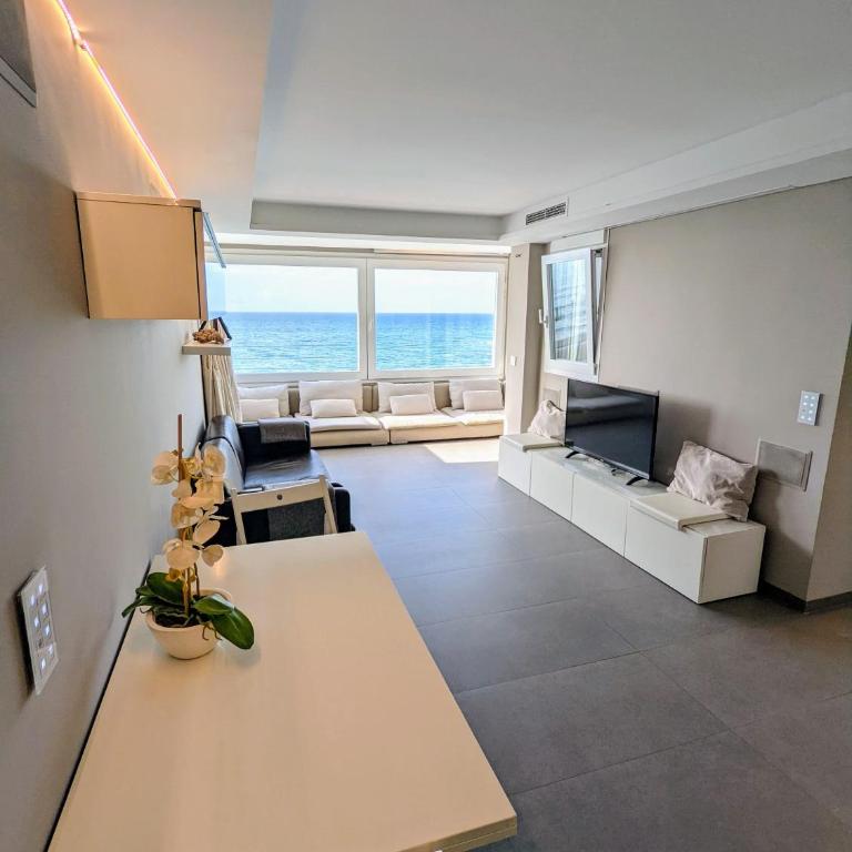 Mijas Beach Penthouse - Apartamento con vistas a la piscina - 20