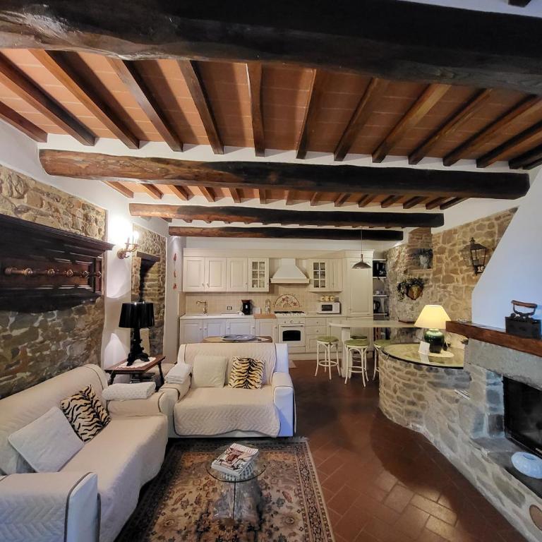 The Small Castle - Two-Bedroom House - 13