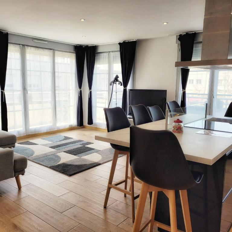 Chez patron T4 3BR near Disneyland and train station-Montévrain - Appartamento con 3 Camere da Letto - 4
