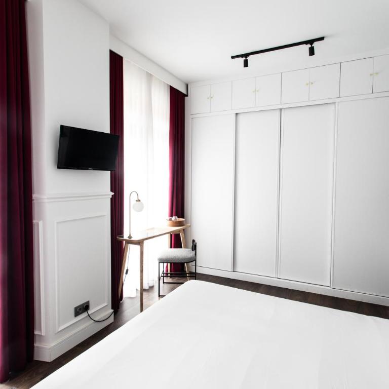 Hotel Trueba - Habitación Superior con balcón - 6