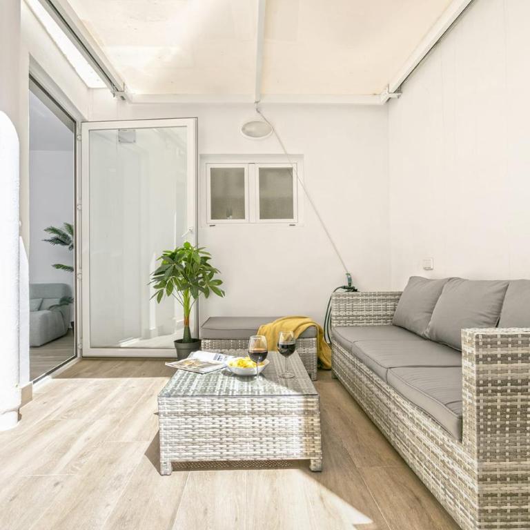 Precioso apartamento con Patio - Apartamento de 2 dormitorios - 3
