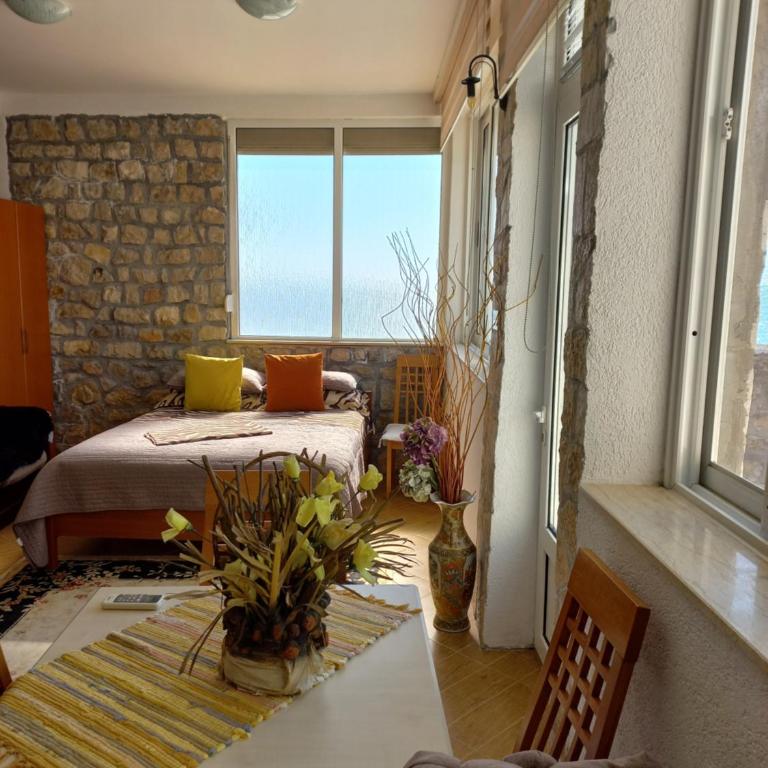 Apartments Antigona Old Town - Comfort studio with Kitchen, Bathroom, Terrace and Sea View - 15