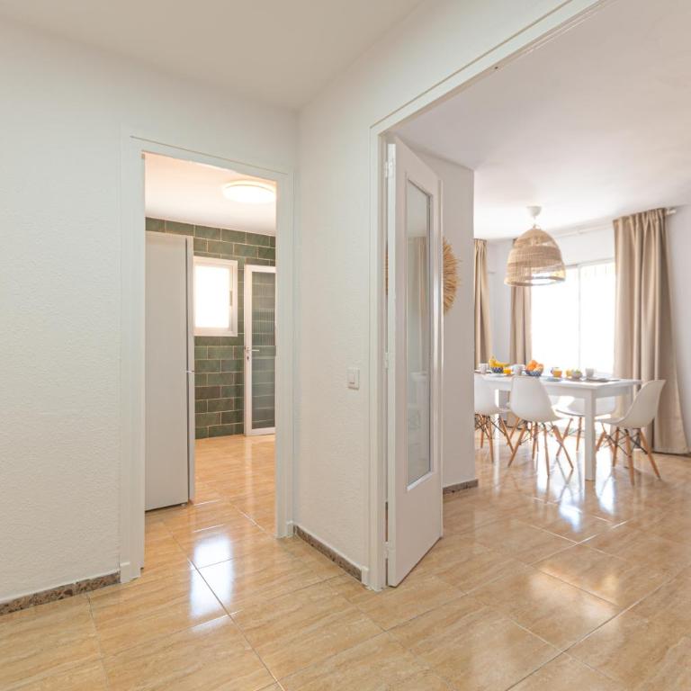 New BORODIN FAMILY AB - Apartamento de 3 dormitorios con balcón - 12