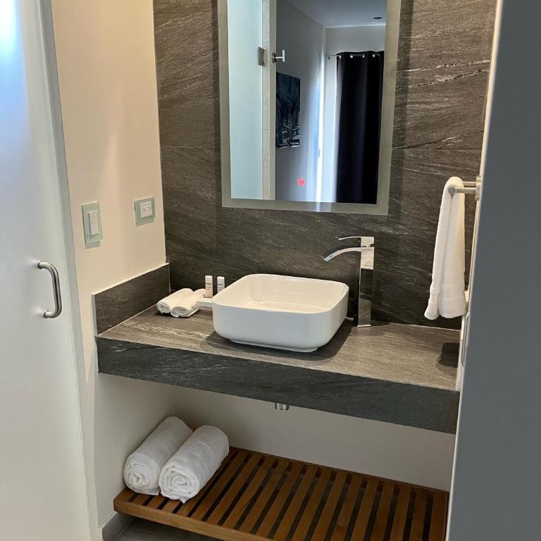 The Cove Boutique Hotel Adults Only - Two-Bedroom Villa - 6