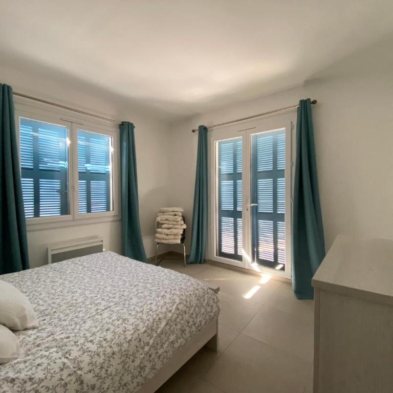 La Bastide Blanche Magnifique villa 5 étoiles 5 chambres et piscine privée sur 6500 m VAR - Villa avec Piscine Privée - 51