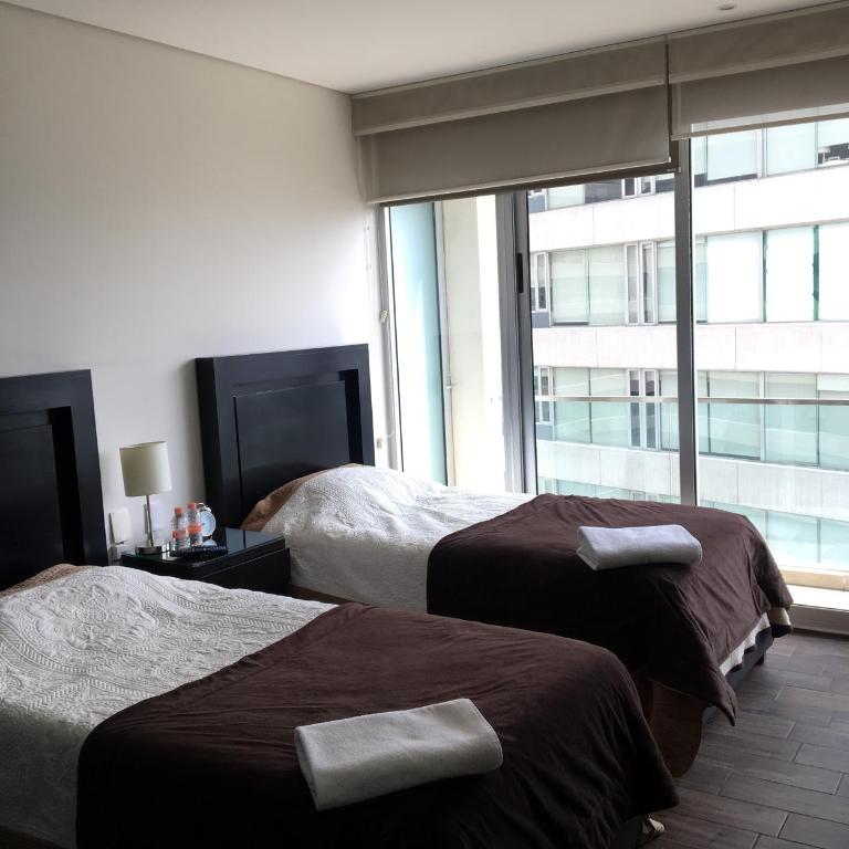 Chicago Suites WTC - Twin Room with Shared Bathroom - 4
