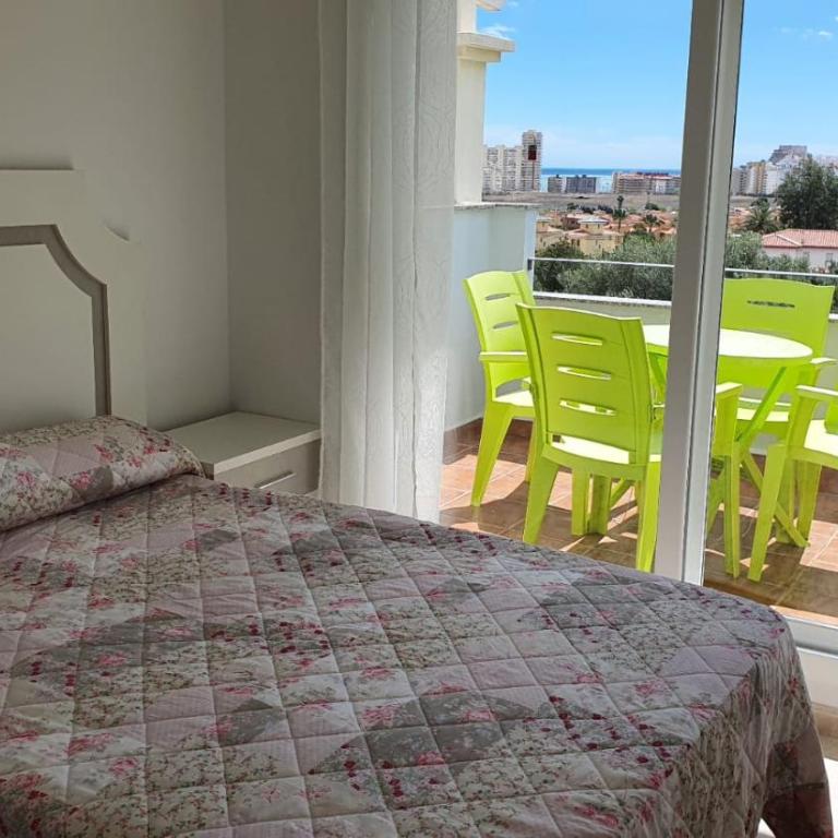 Chalet con piscina comunitaria y vistas al castillo en Peñiscola-3 terrazas-WIFI-parking - Casa de 3 dormitorios - 16