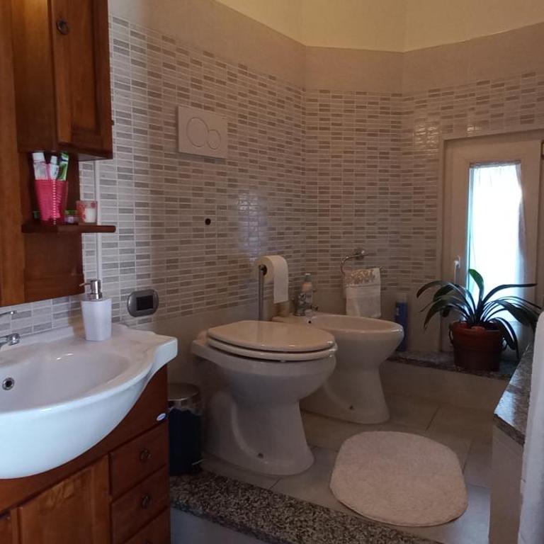 Casa Mango - Double Room with Balcony - 8
