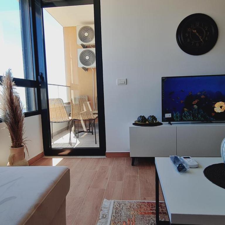 SeaView Apartment & Pool - Apartment with Sea View - 17