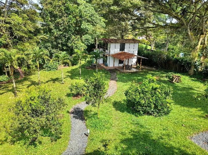 Cabañas en el Bosque - Three-Bedroom House - 37