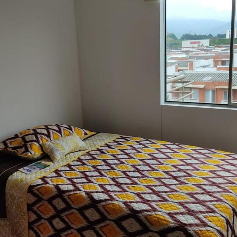 Habitación en ubicación estratégica mejor sector sur - Habitación Individual - 2