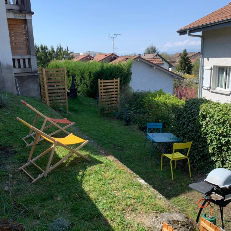 Elégant 3 pièces - Parking - Appartement 2 Chambres - 15