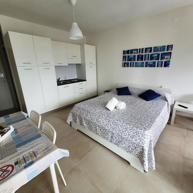 Rosato Double Lagoon & Sunset View Apartment - Two-Bedroom Apartment - 1