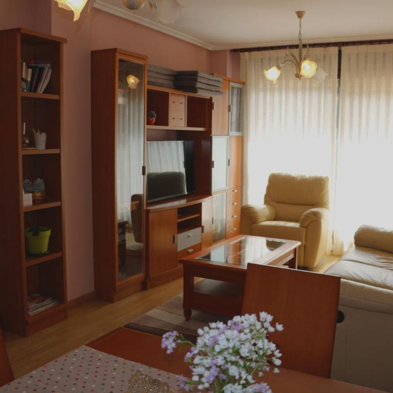 La Tilar, apartamento en Posada - Three-Bedroom Apartment - 12