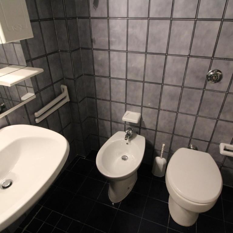 Residence Schubert - Appartamento con 2 Camere da Letto e Terrazza - 7