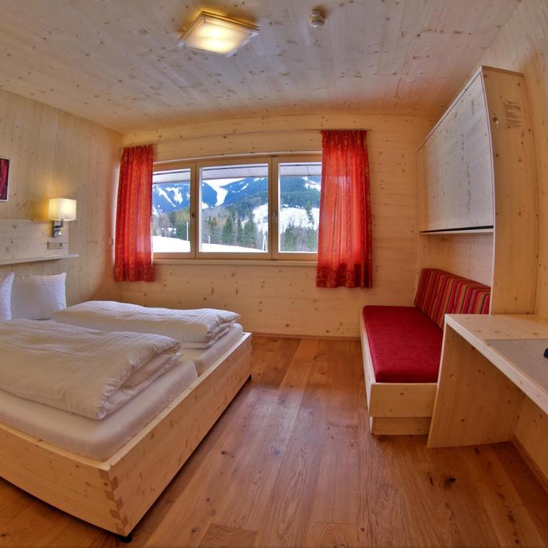 Zistelberghof - Doppelzimmer mit Bergblick - 1