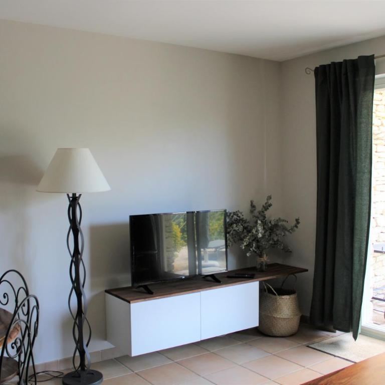 Bastidon avec piscine Gordes Lubéron - Maison 2 Chambres - 12