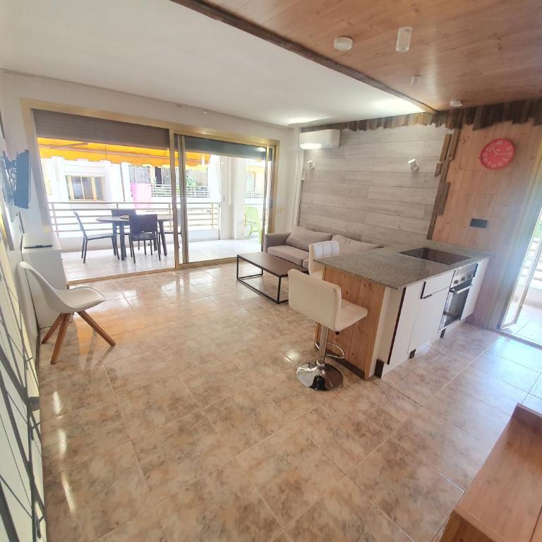 SALOU Novelty primera línea de mar - Apartamento de 2 dormitorios - 11