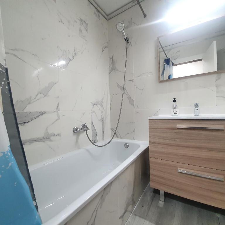SALOU Novelty primera línea de mar - Apartamento de 2 dormitorios - 41