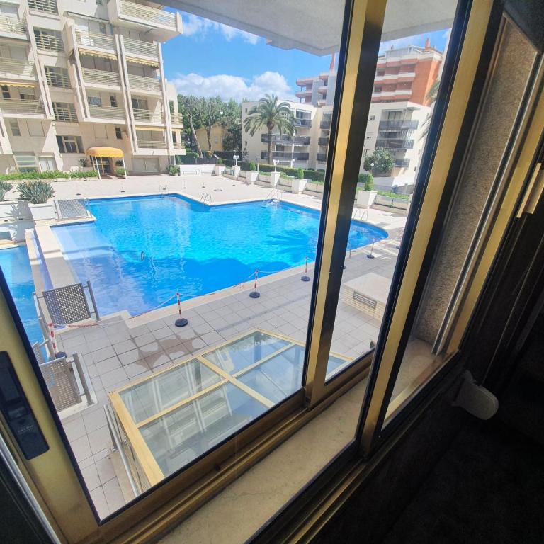 SALOU Novelty primera línea de mar - Apartamento de 2 dormitorios - 42