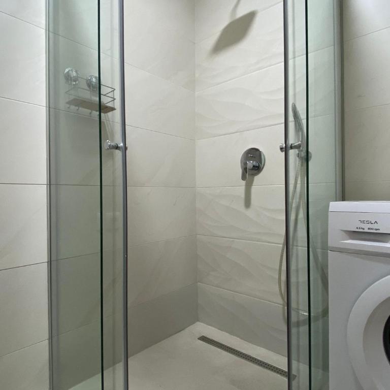 Art's Apartment mit Pool Ulcinj Pinjes - Two-Bedroom Apartment - 11