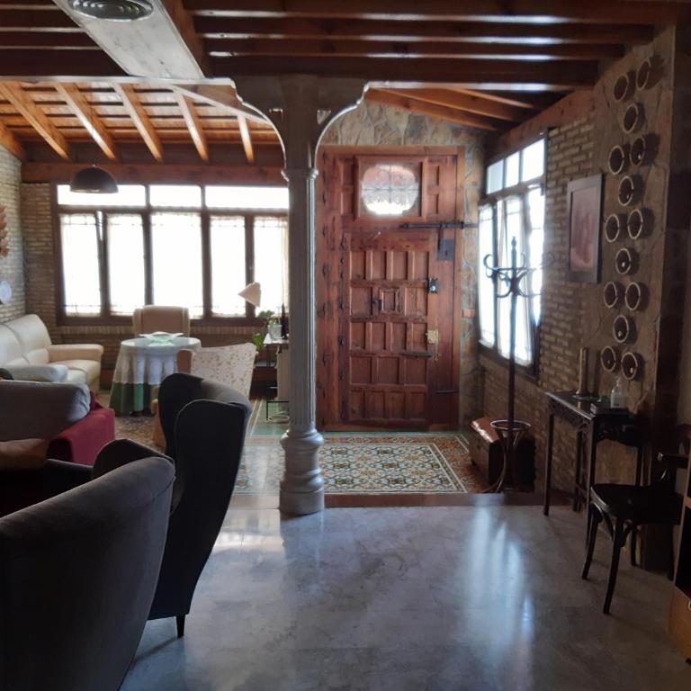 Casa Grande Zona Norte - Casa de 3 dormitorios - 1