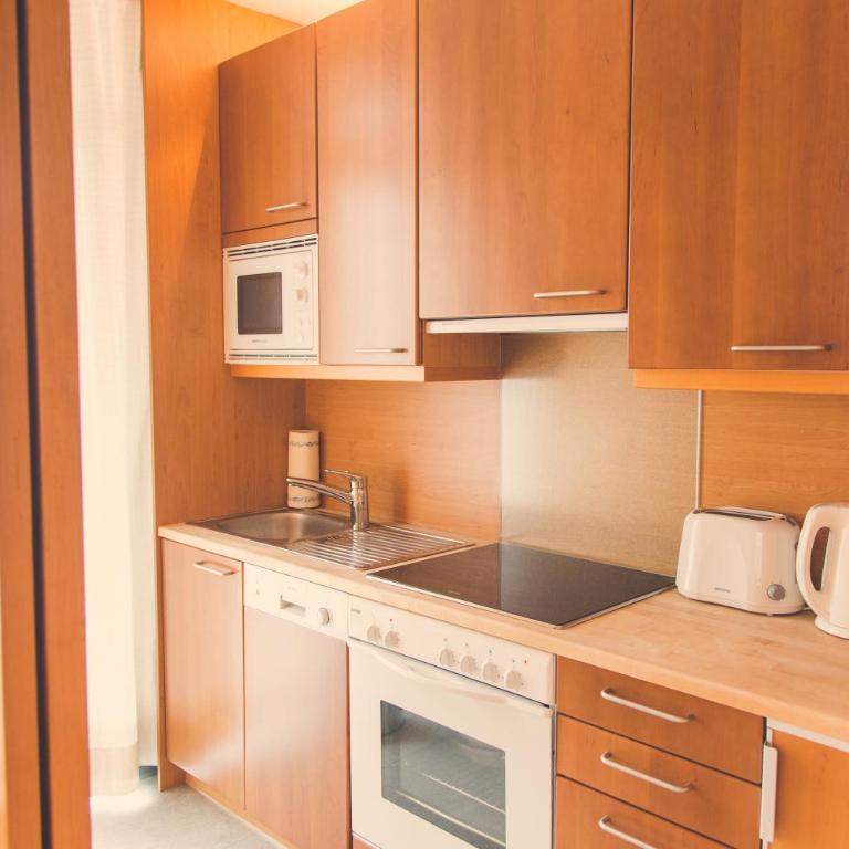 Quality Hosts Arlberg - Hotel ANTON - Apartment mit 2 Schlafzimmern - 7
