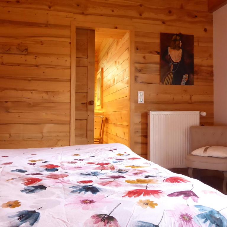 Chambre d'hôtes l'Aire du temps Savoyard - Chambre Double avec Salle de Bains Privative - 7