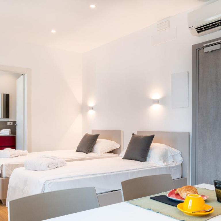 Superior Beach Aparthotel - Monolocale - 9