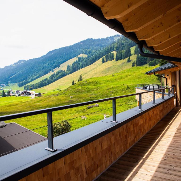 Gästehaus Oben am Berg - Apartment mit 2 Schlafzimmern und Balkon - 3