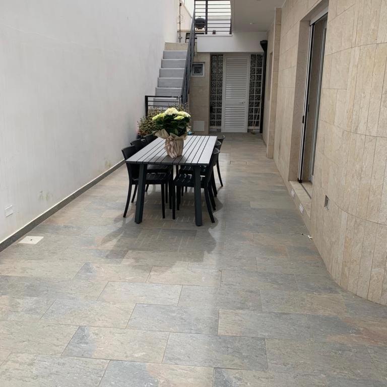 WOW TOTAL GREEN AD IMPATTO ZERO Villetta con 3 CAMERE DA LETTO, 3 BAGNI a 50 mt dalla spiaggia e dai lidi disponibile navetta per l'Areoporto - Villa con 3 Camere da Letto - 28