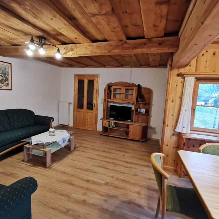 Ferienhaus Rosl am Grundlsee - Ferienhaus - 10