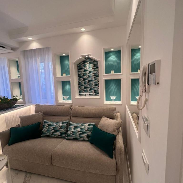 MAISON LADY CLAUDIA LUXURY ACCOMMODATION - Appartamento con 1 Camera da Letto - 20