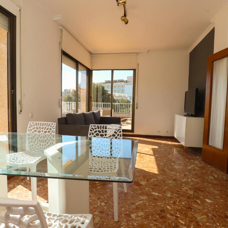 DIFFERENTFLATS Casalmar - Ático de 2 dormitorios con terraza - 15