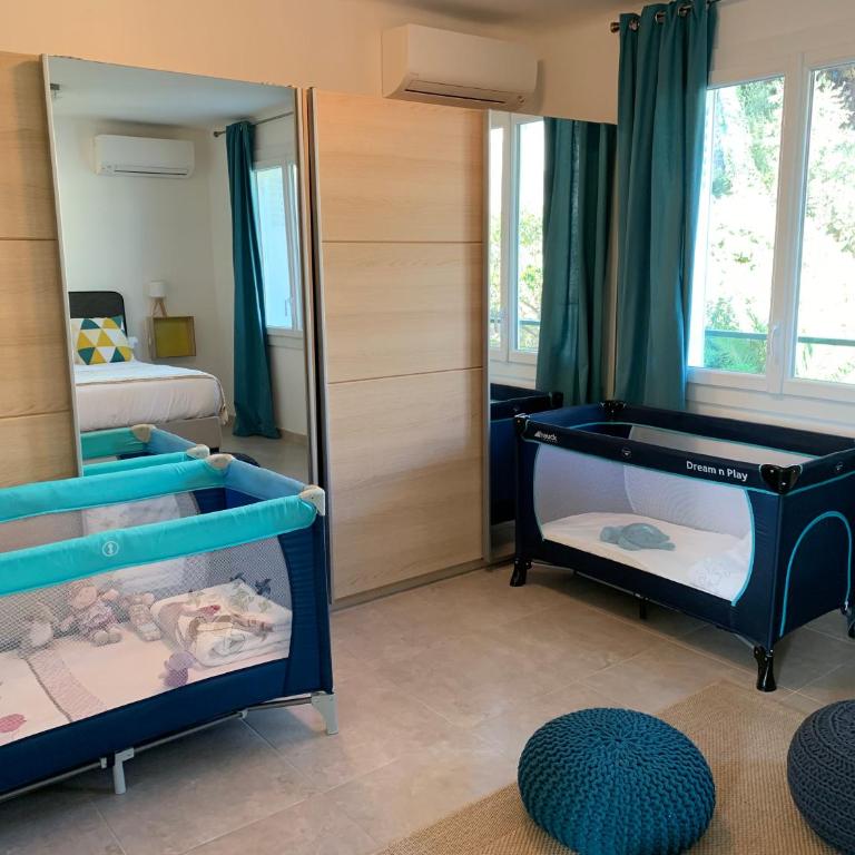 CASSIS LOVERS AND BABY Option Parking - Apartment - 30