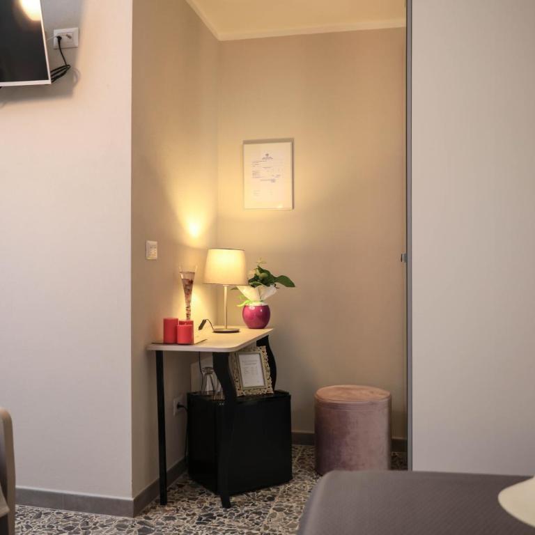 Musica Guest House - Deluxe Double Room - 13