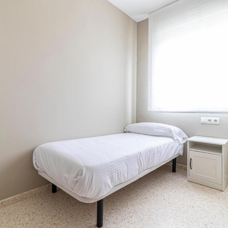 Allo Apartments Europa I Parking Piscina Padel 3 Habitaciones - Apartamento de 3 dormitorios - 63